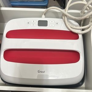 Cricut 12x10 easy press